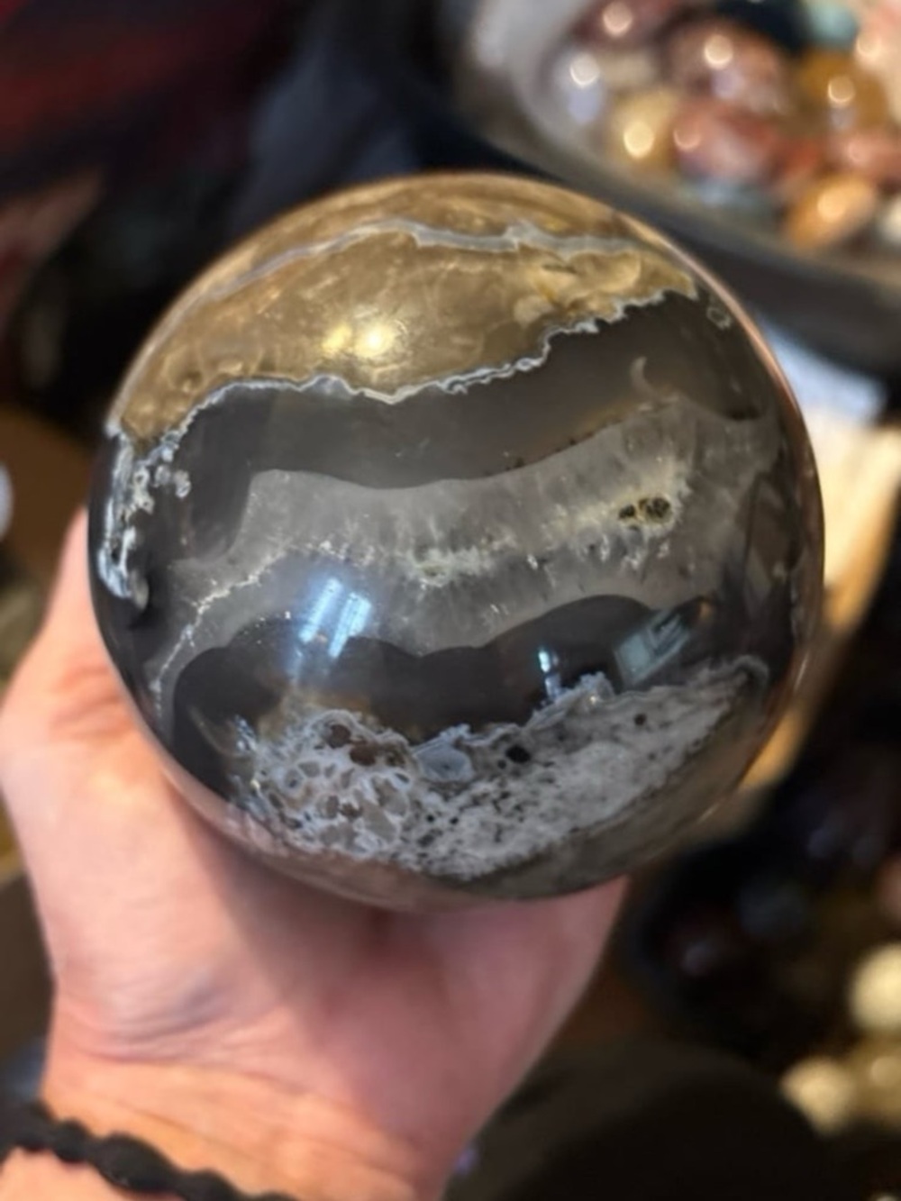 Volcano agate sphere - Picture 2 of 12